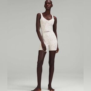 Lululemon Align Tank, size 8